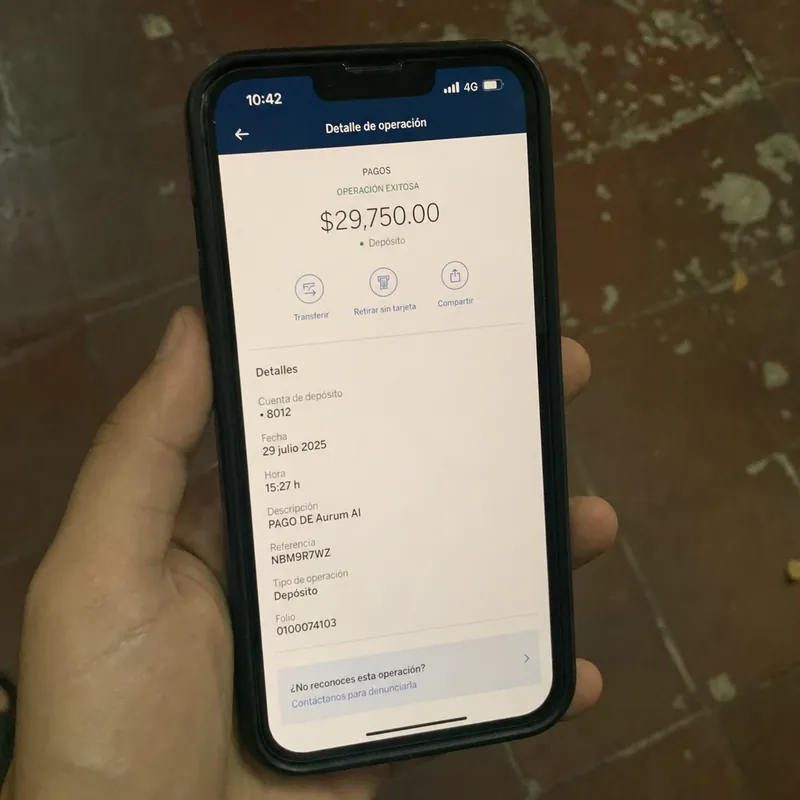 Captura de la app del banco con depósito de Aurum AI